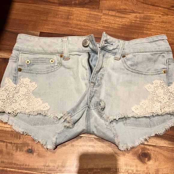 Shorts - Picture 1 of 1